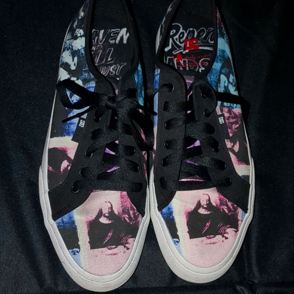 DC shoes